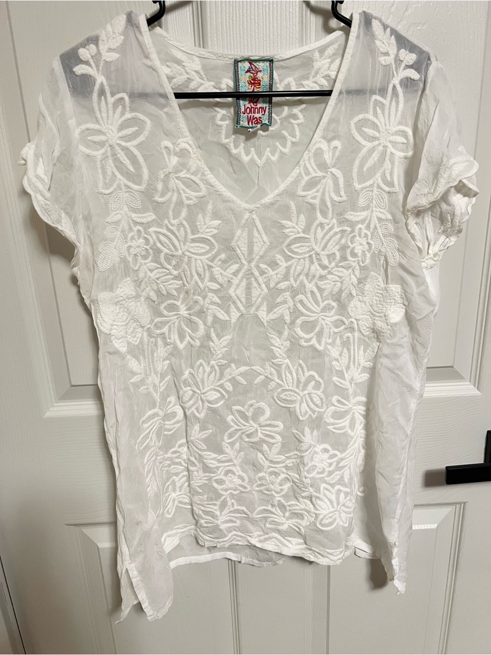 Johnny Was White Embroidered Top